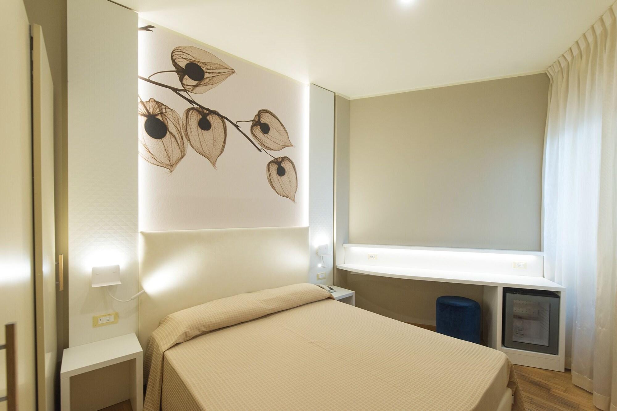 Hotel San Francisco Viareggio Esterno foto