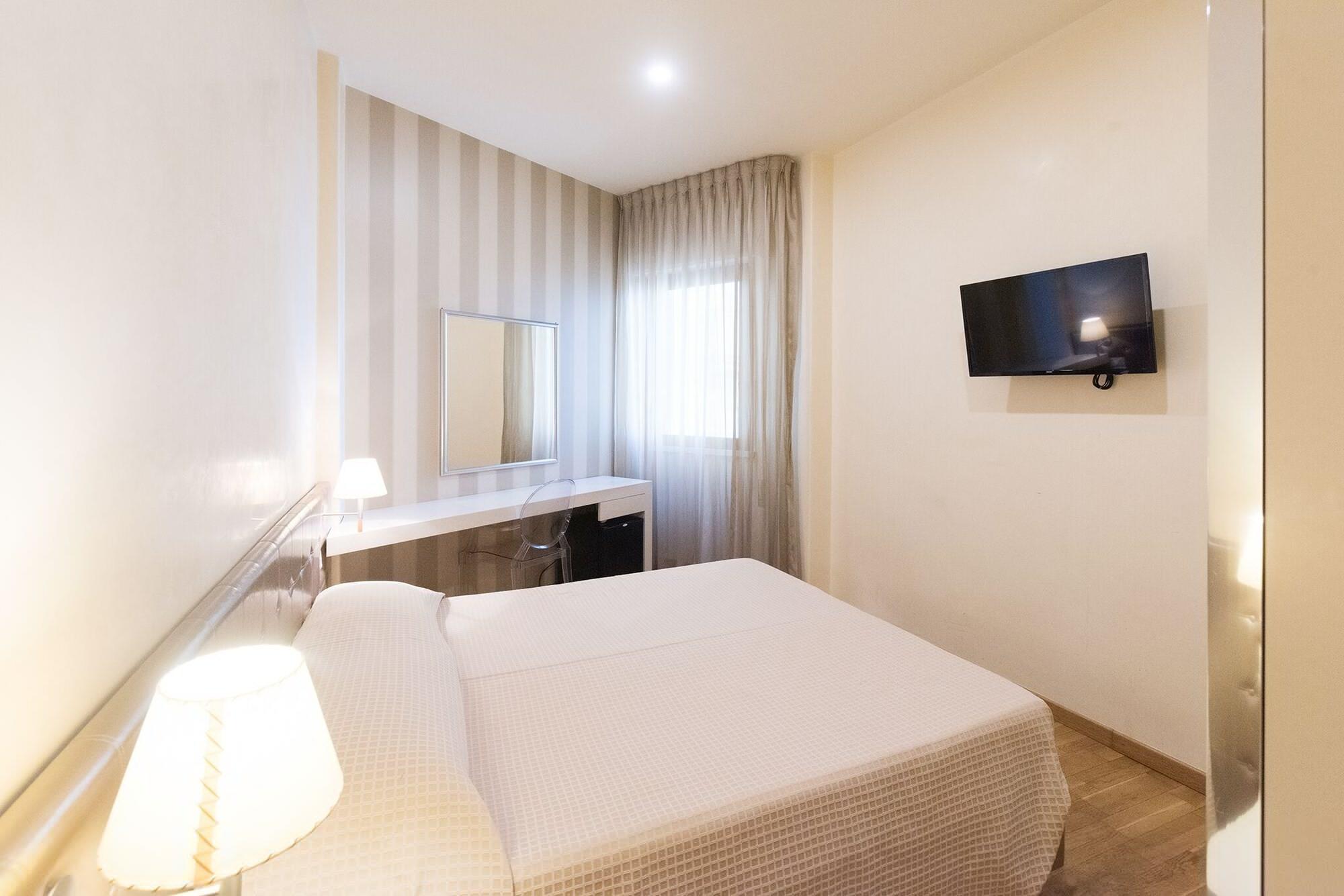 Hotel San Francisco Viareggio Esterno foto